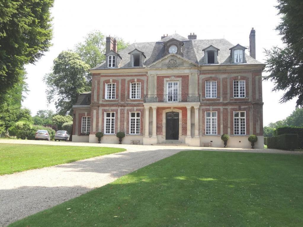 Chateau De Maillot Hotell Bonneville-la-Louvet Exteriör bild